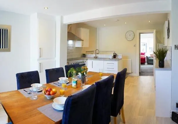 Ellis House - Beautiful House In Old Town Filey Villa